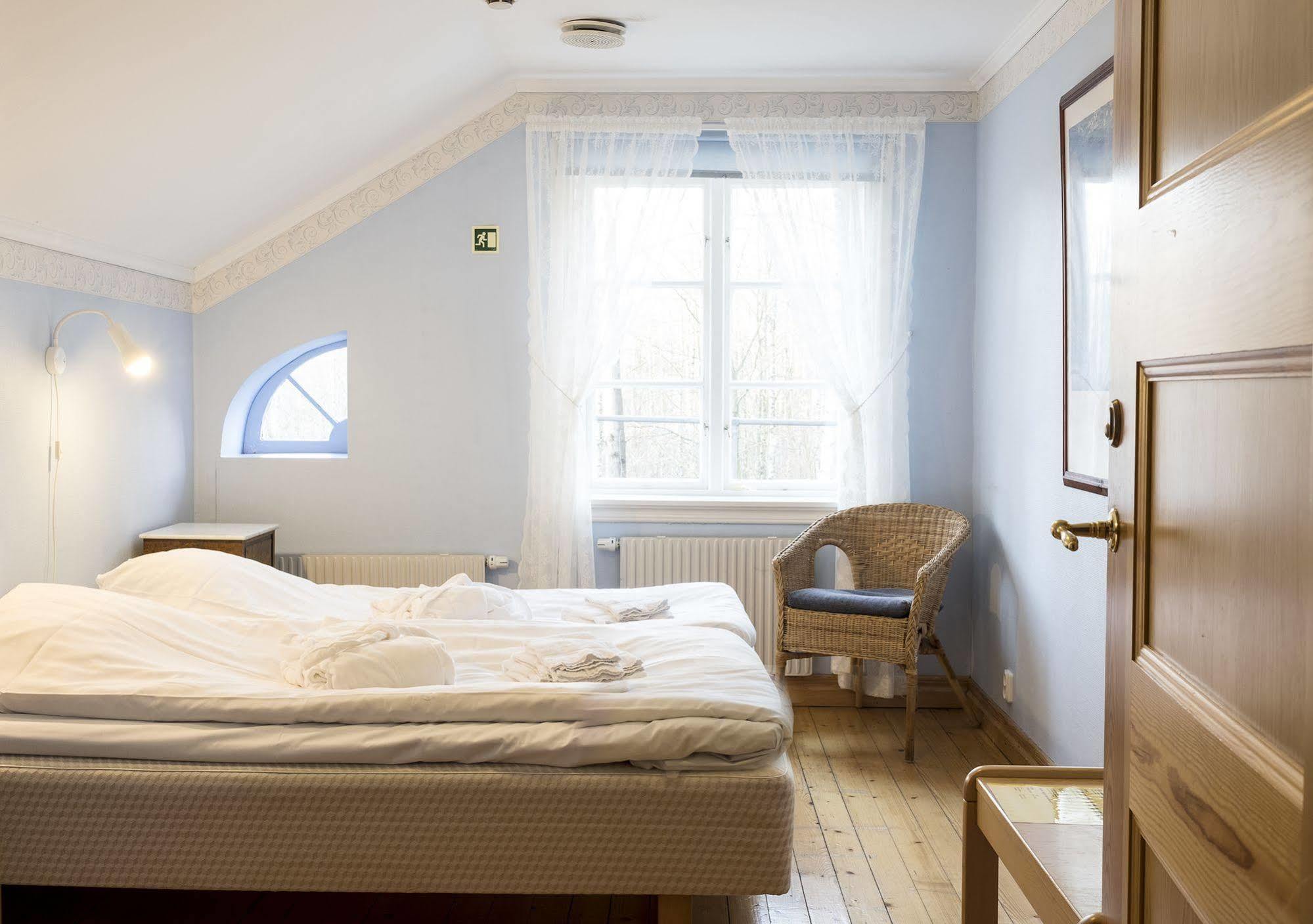 Kungälv Nordiska Folkhoegskolan Bed And Breakfast מראה חיצוני תמונה